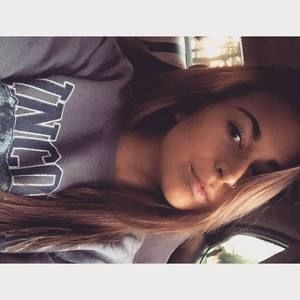 Meet your Posher, Ashlie